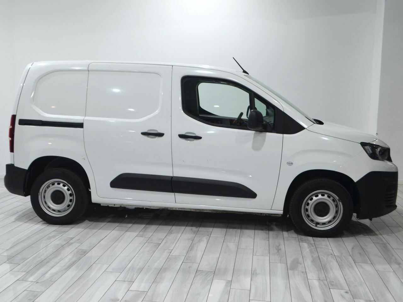 peugeot partner 2020 / foto grande (3)