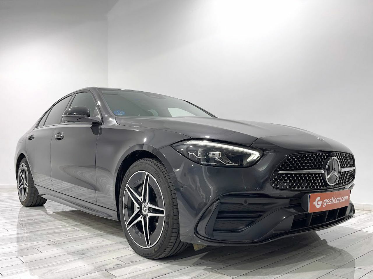 mercedes clase c 2023 / foto grande (3)