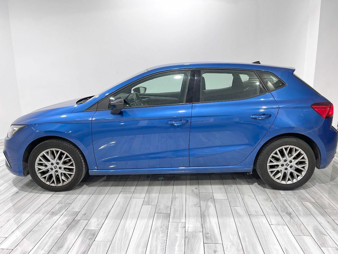 seat ibiza 2023 / foto grande (3)