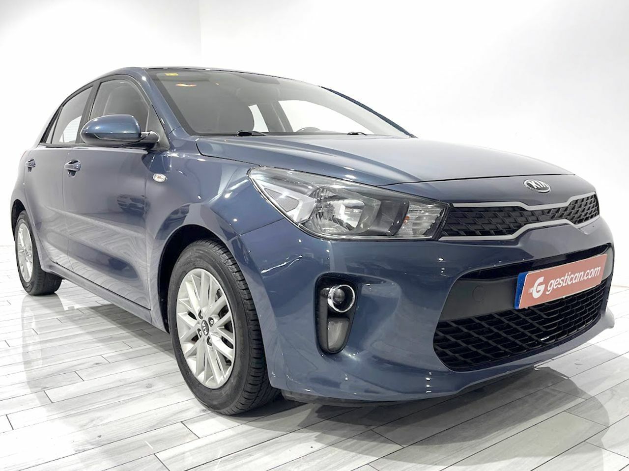 kia rio 2022 / foto grande (3)