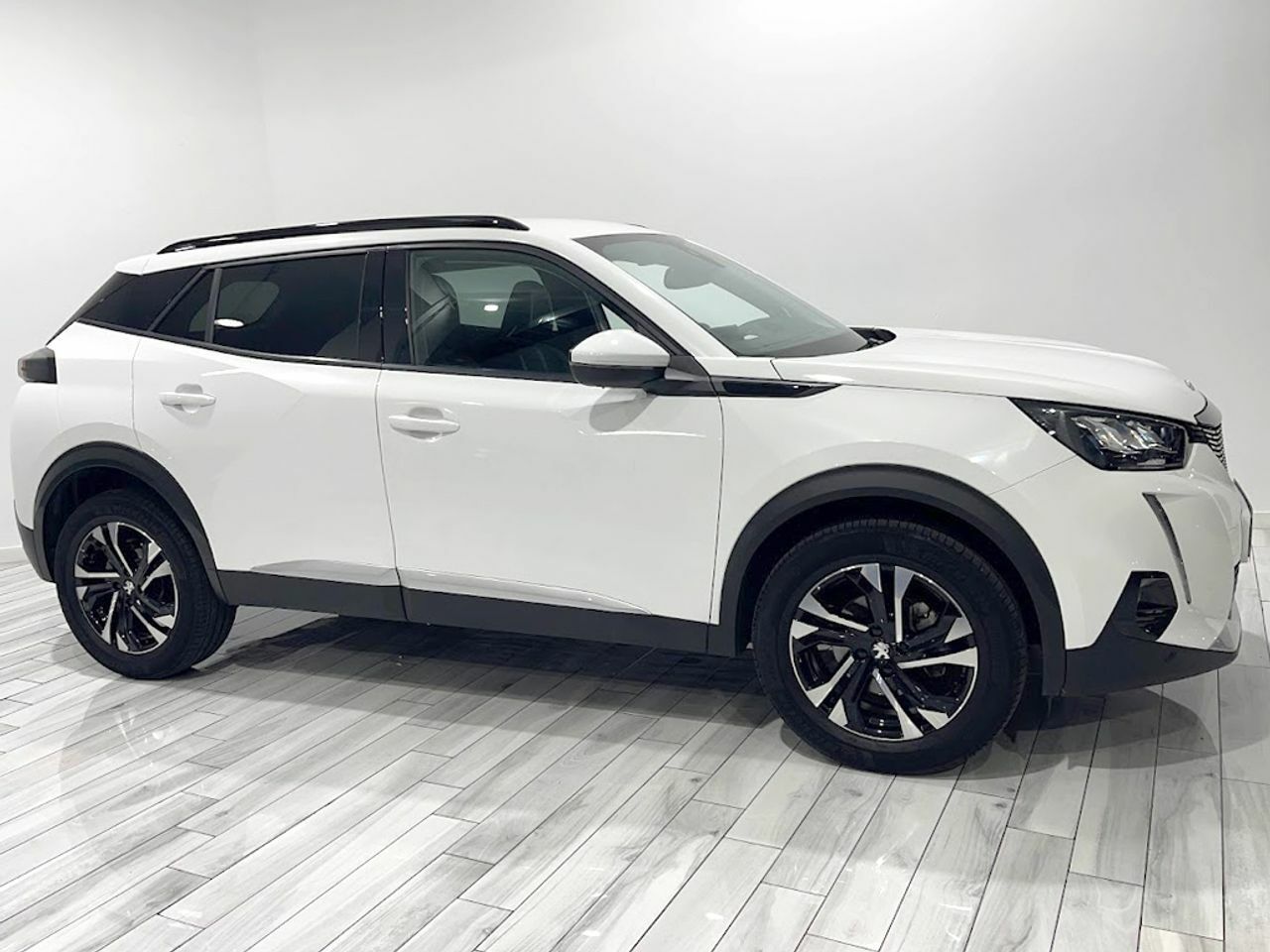 peugeot 2008 2021 / foto grande (3)