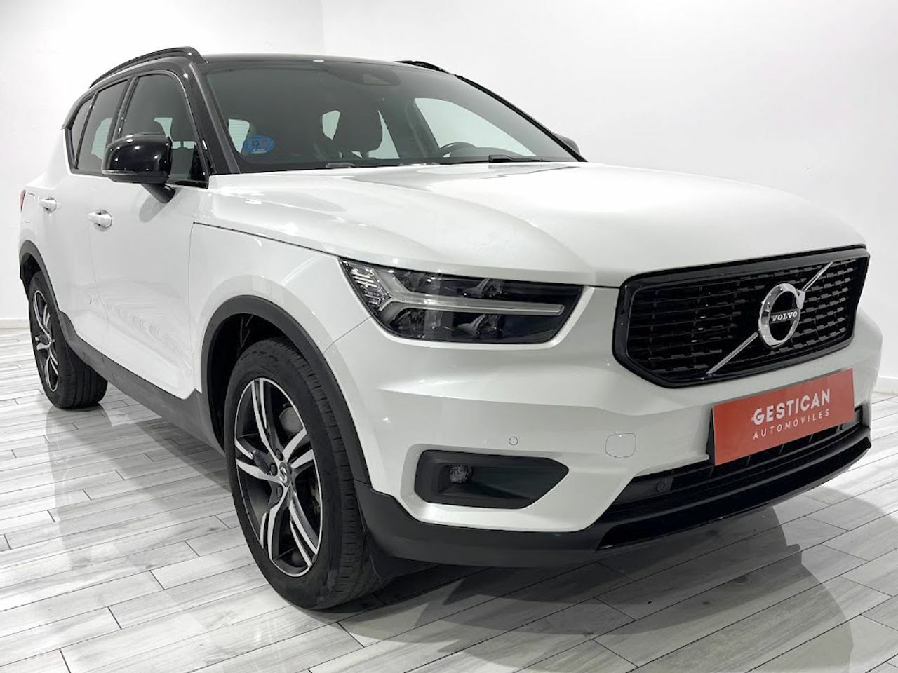 volvo xc40 2021 / foto grande (3)