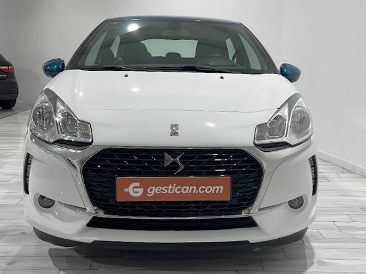 ds automobiles ds 3 2017 / foto grande (2)