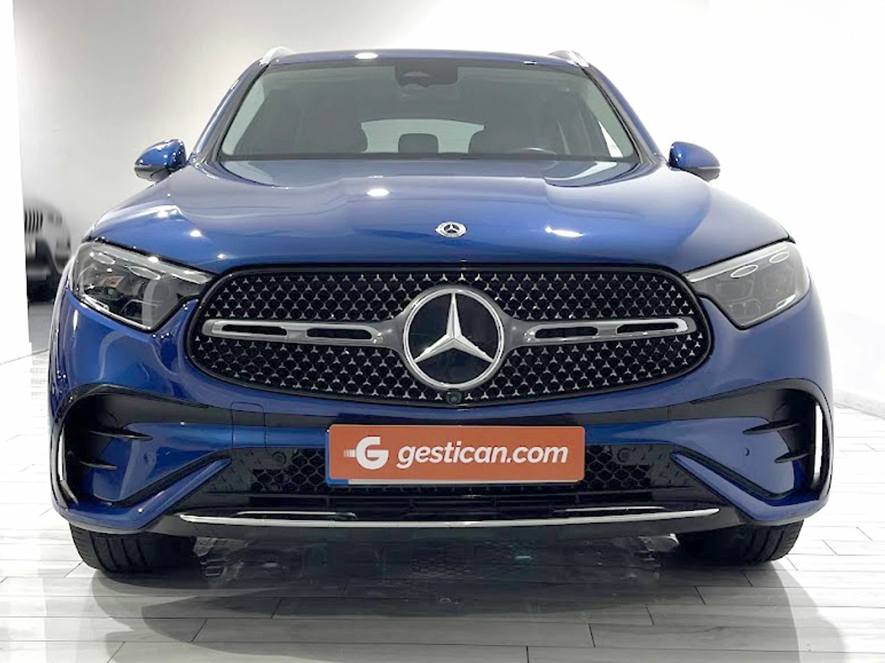 mercedes glc 2023 / foto grande (3)