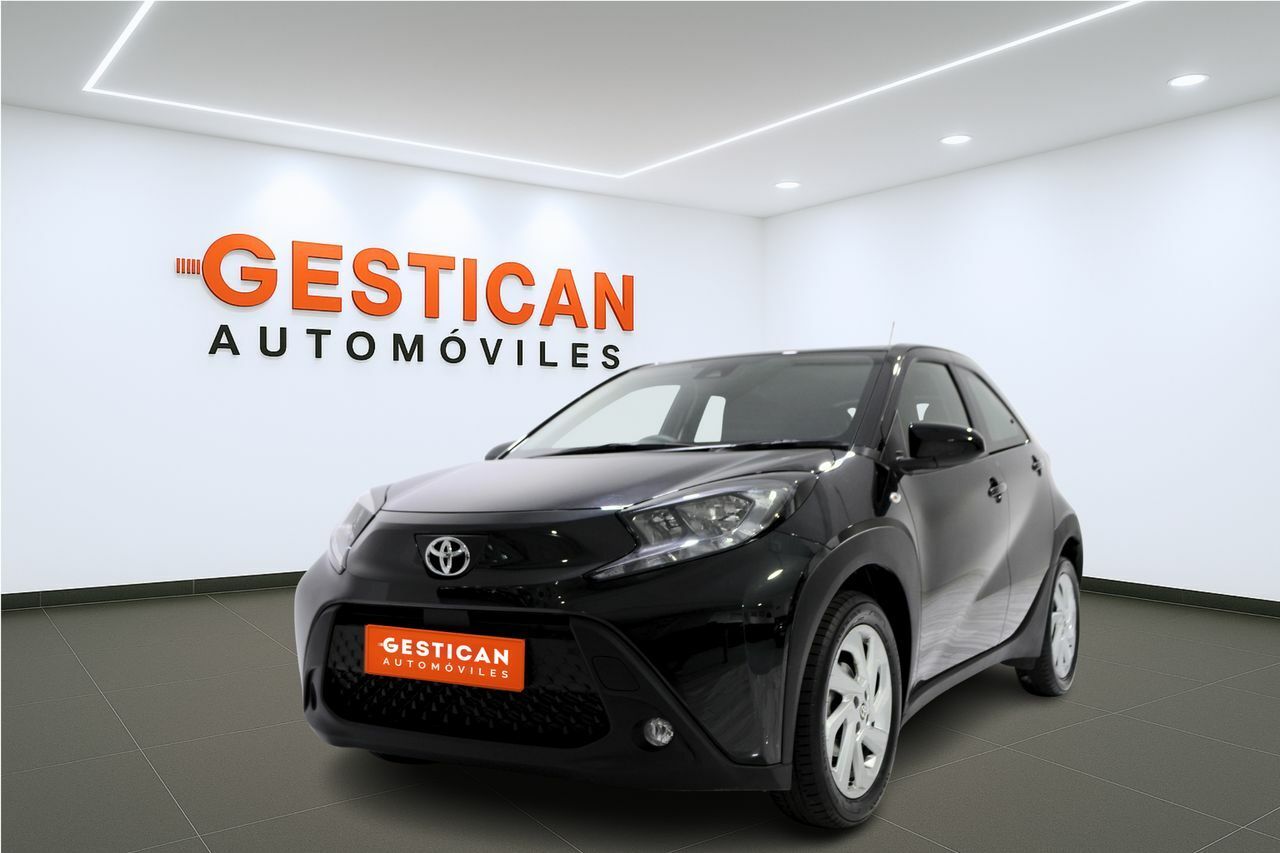 toyota aygo x cross 2022 /