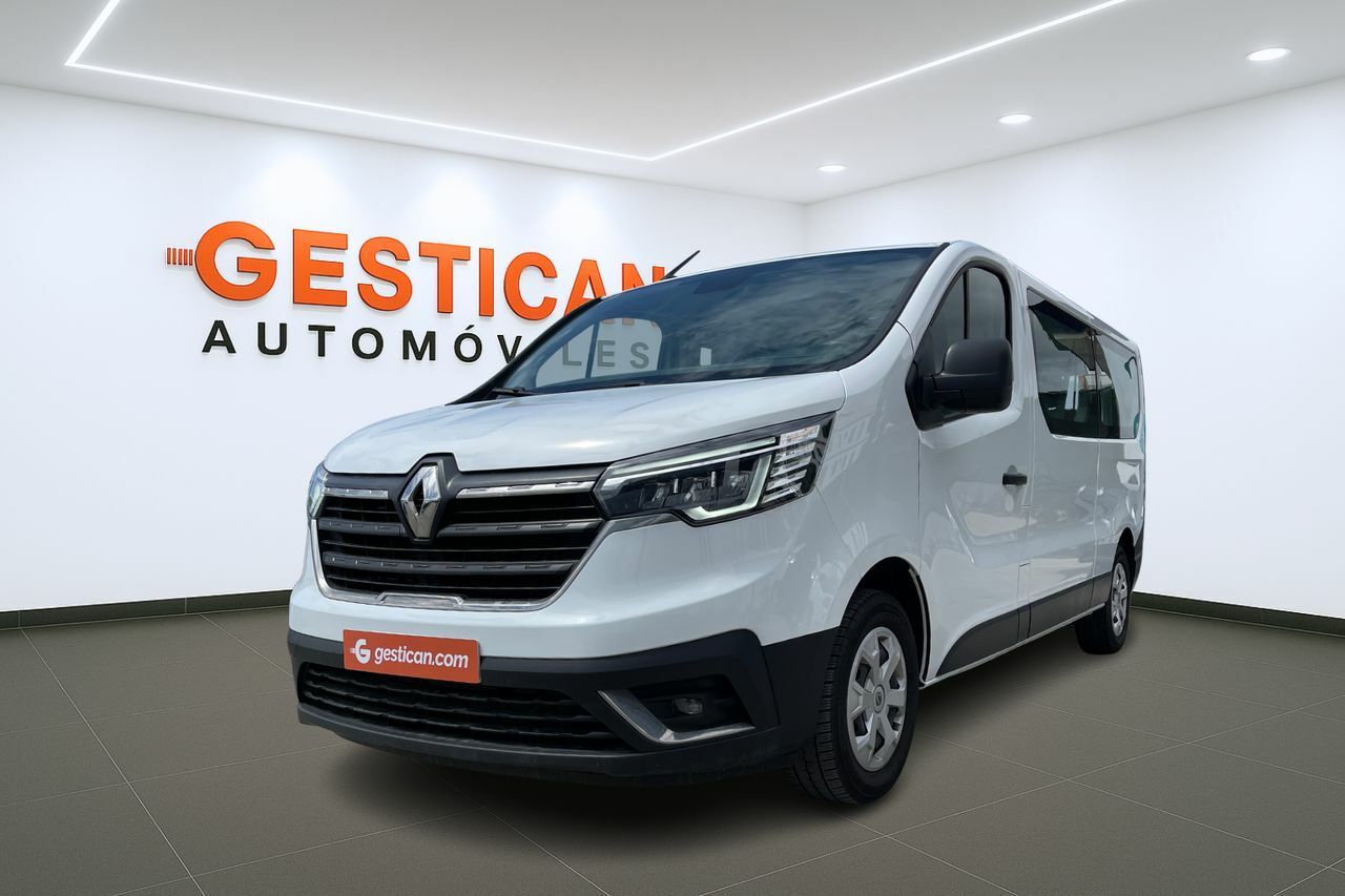 renault trafic 2023 /