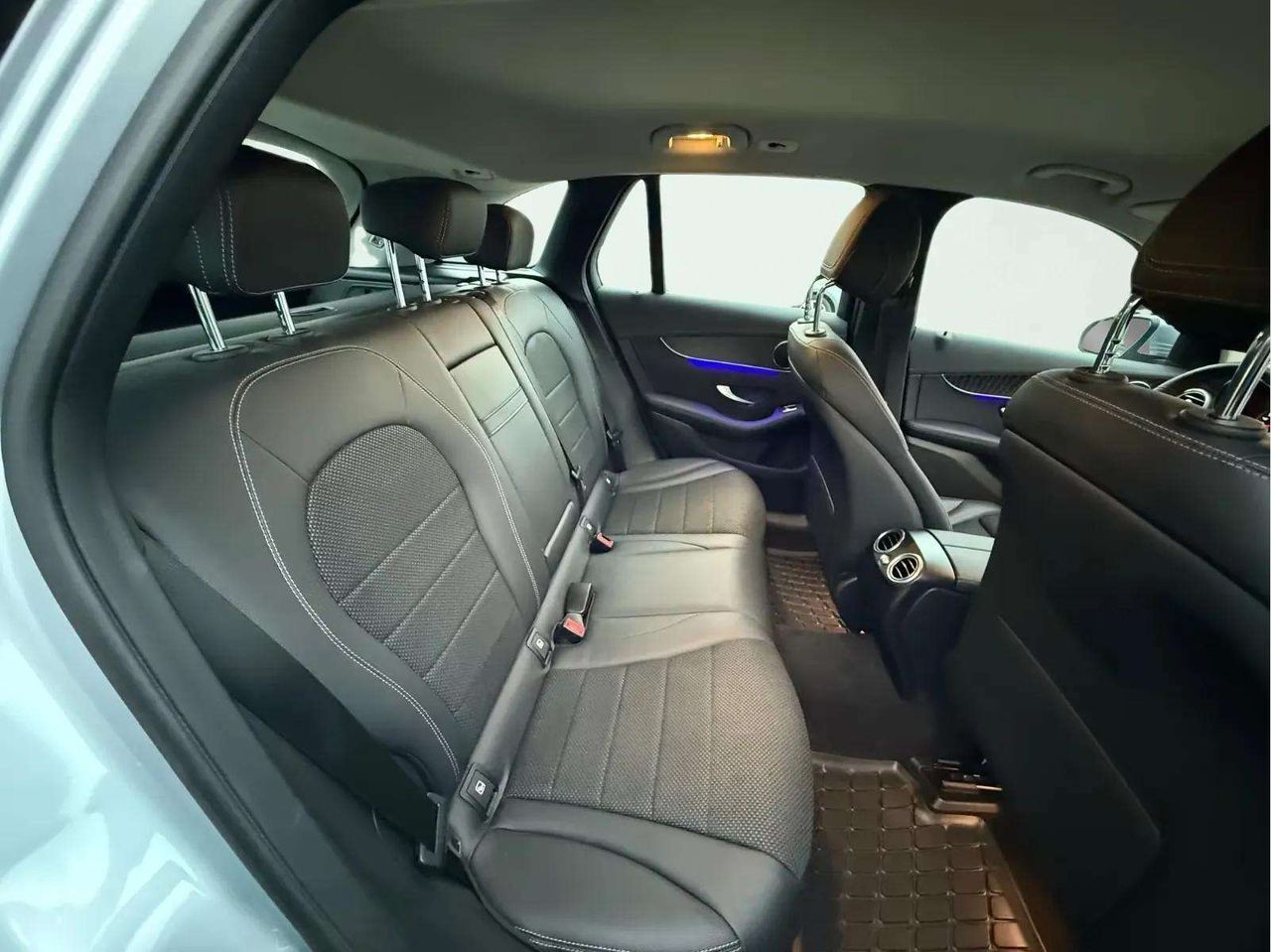 Mercedes GLC GLC 300 e 4MATIC - foto 19