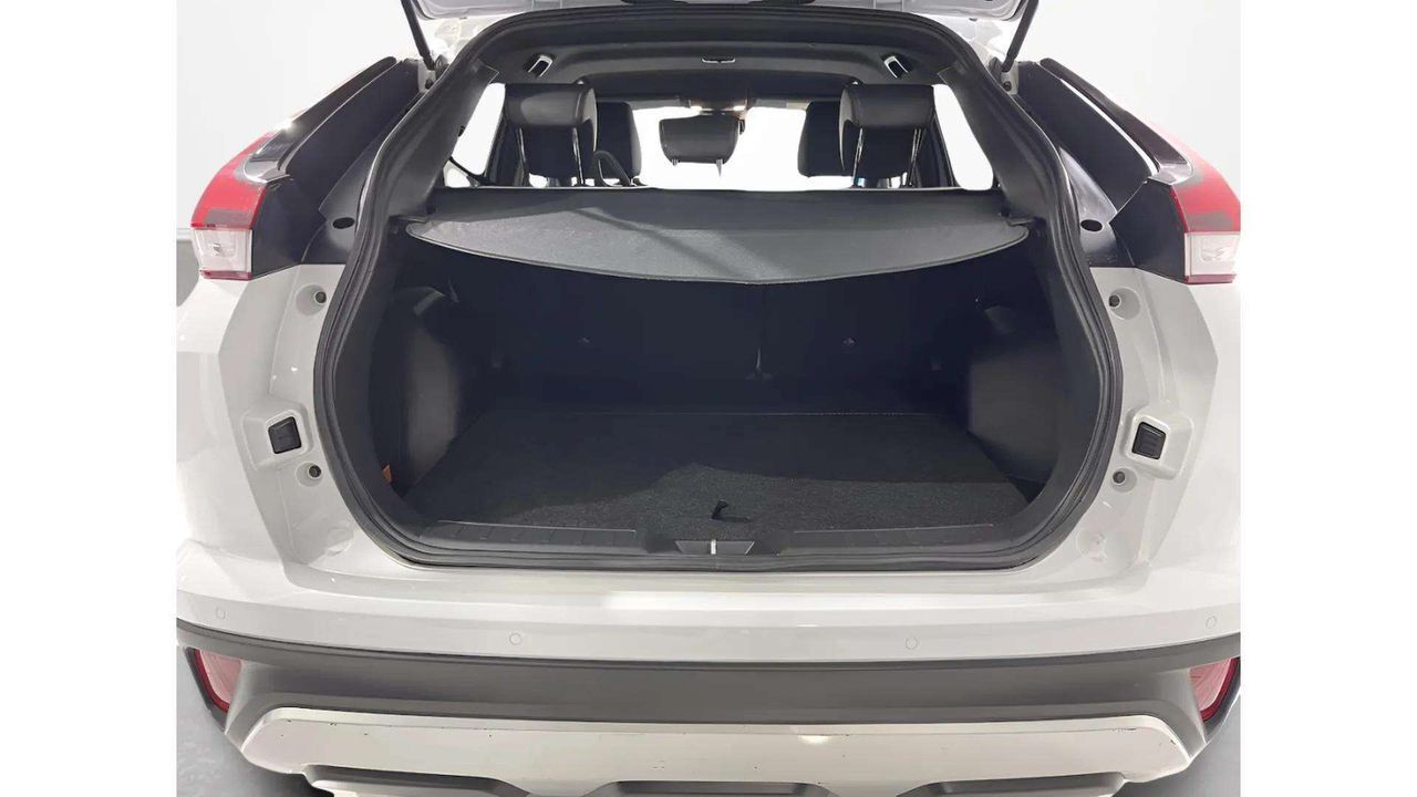 Mitsubishi Eclipse Cross 2.4 PHEV Kaiteki Auto 4WD - foto 7