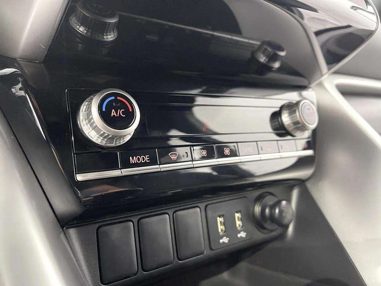 Mitsubishi Eclipse Cross 2.4 PHEV Kaiteki Auto 4WD - foto 15