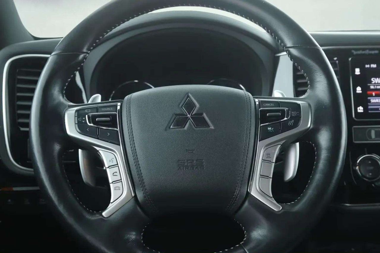 Mitsubishi Outlander 2.4 PHEV Motion Auto 4WD - foto 10