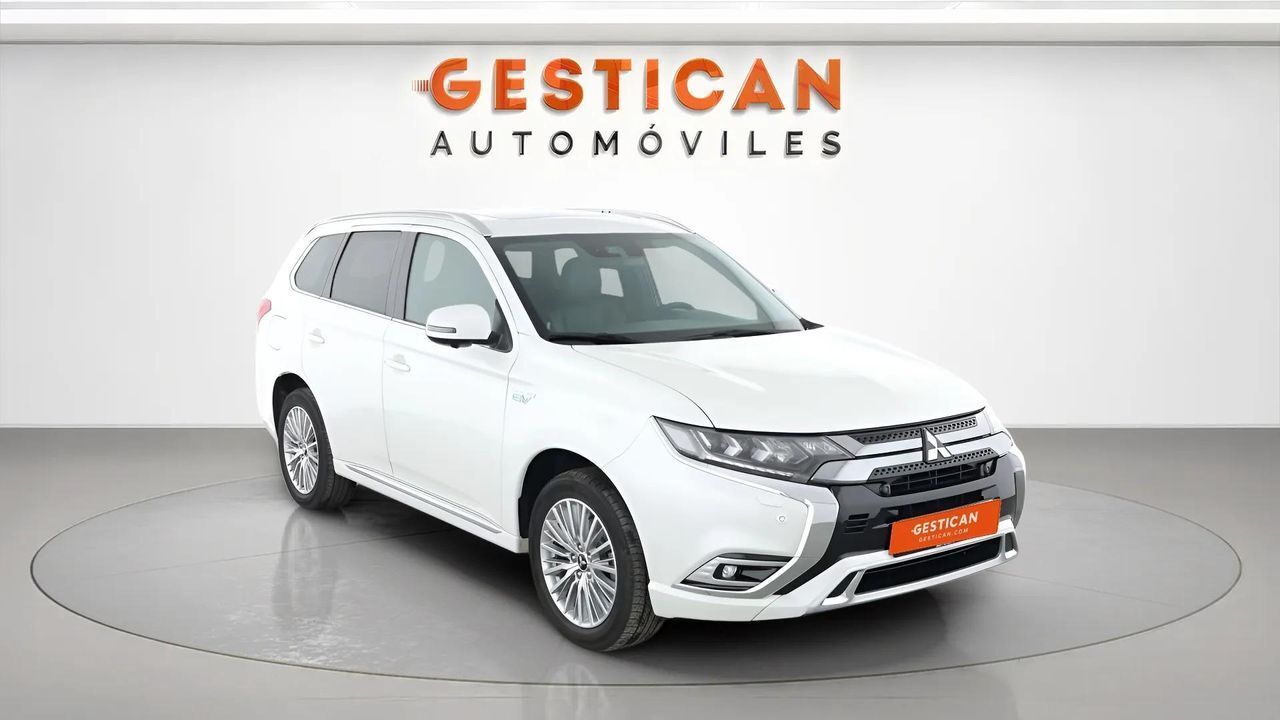 Mitsubishi Outlander 2.4 PHEV Motion Auto 4WD - foto 4