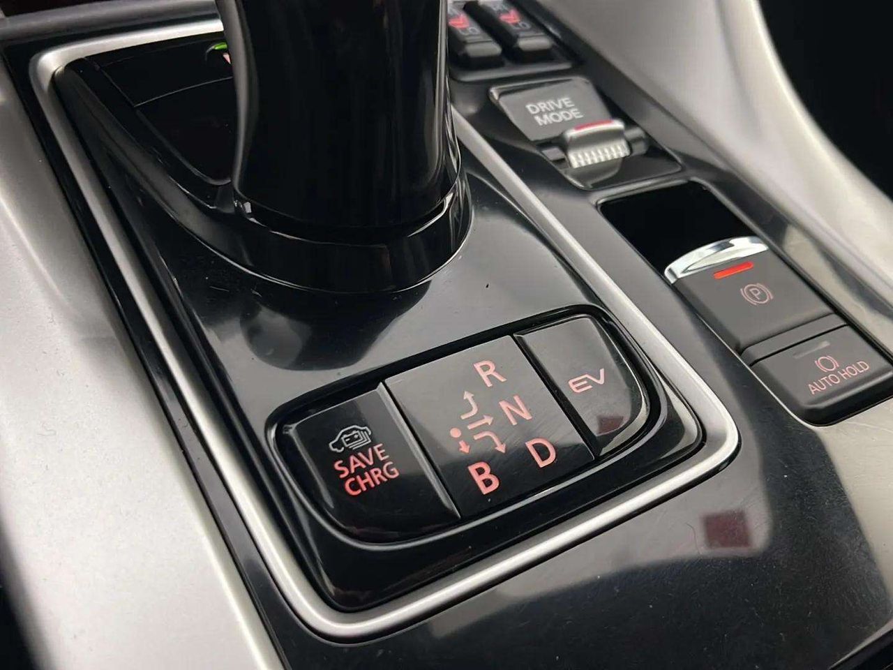 Mitsubishi Eclipse Cross 2.4 PHEV Kaiteki Auto 4WD - foto 22