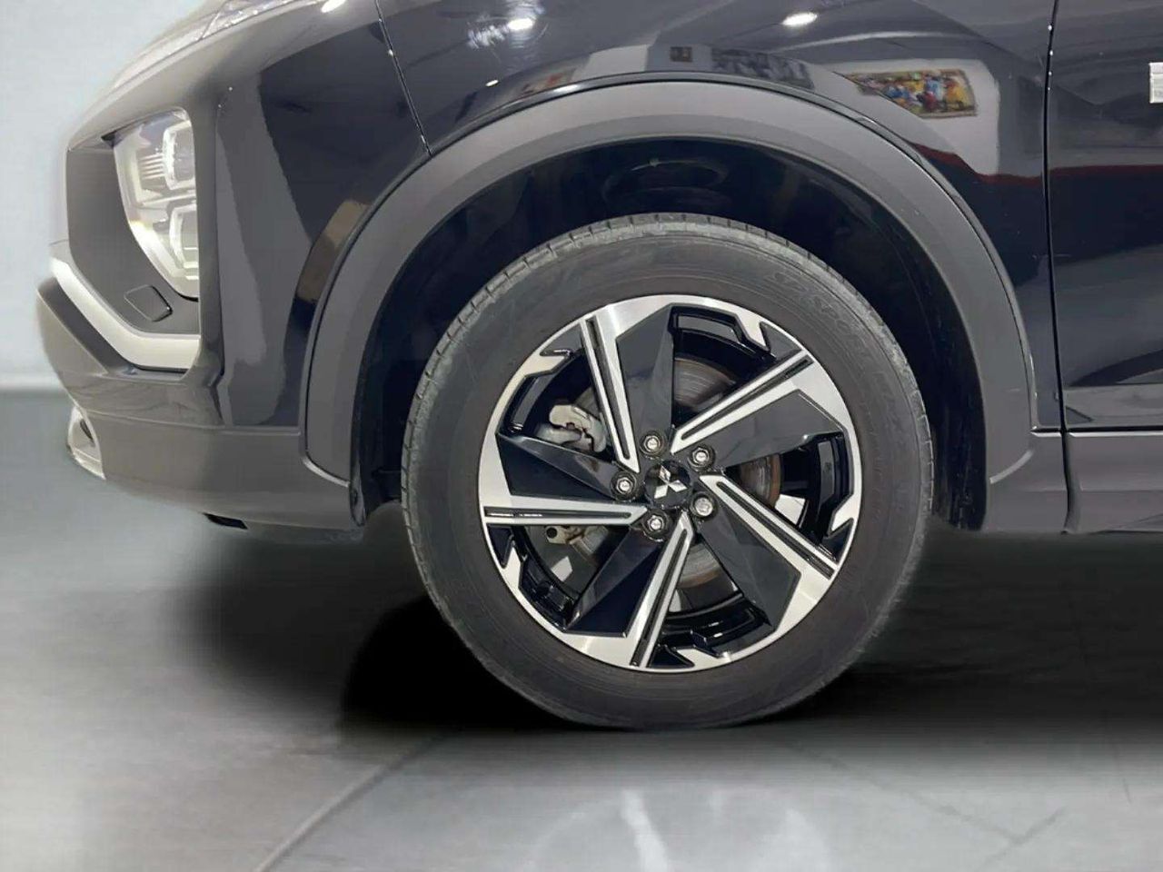 Mitsubishi Eclipse Cross 2.4 PHEV Kaiteki Auto 4WD - foto 7