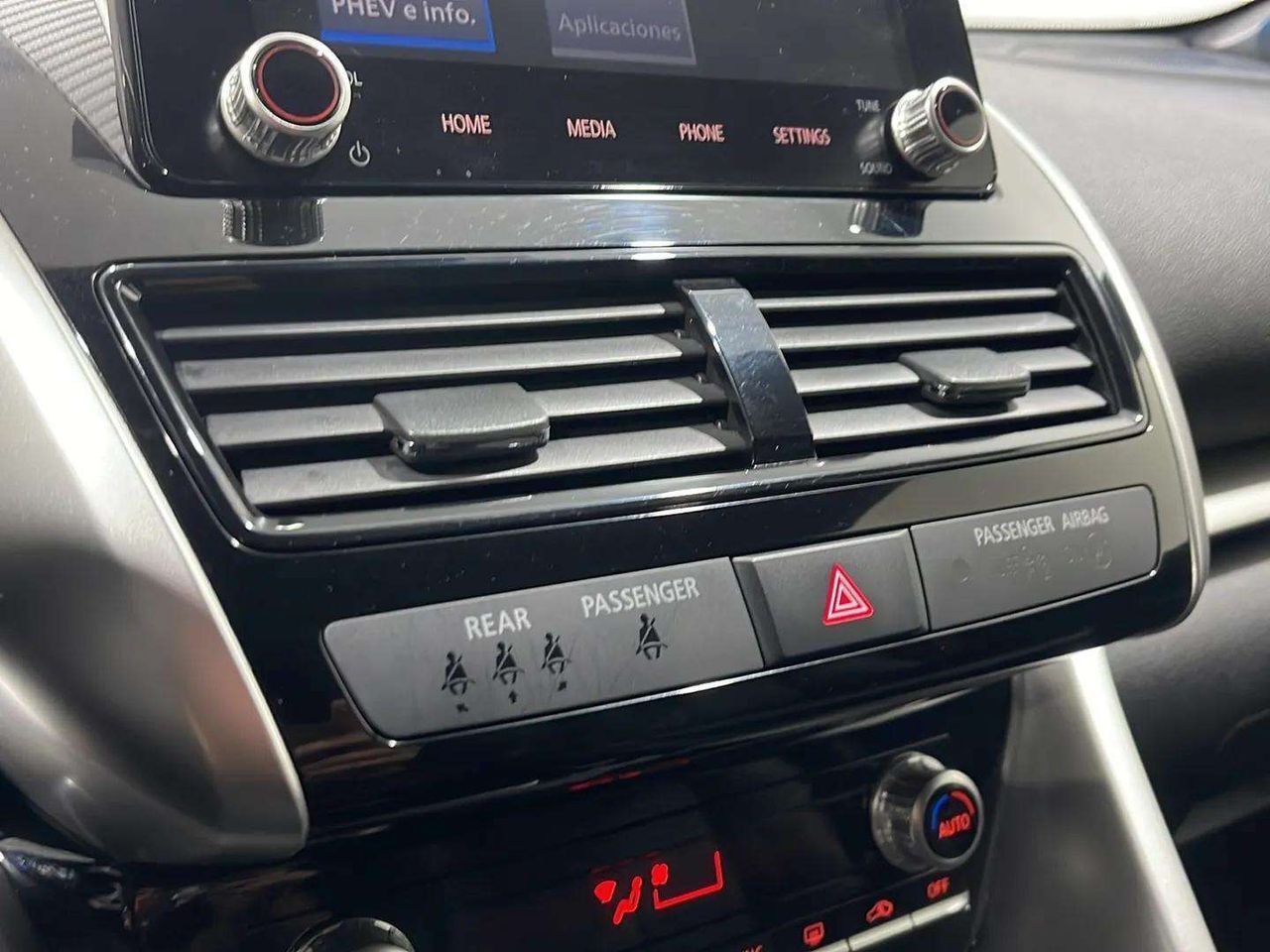 Mitsubishi Eclipse Cross 2.4 PHEV Kaiteki Auto 4WD - foto 16