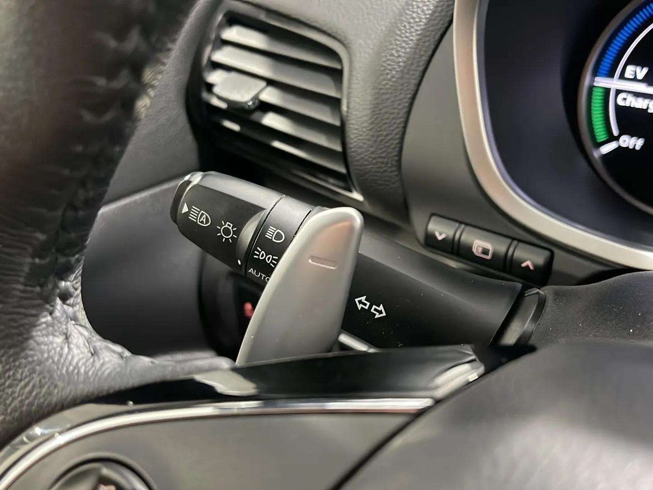 Mitsubishi Eclipse Cross 2.4 PHEV Kaiteki Auto 4WD - foto 13