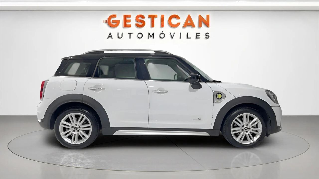 MINI Countryman Cooper S E ALL4 - foto 5