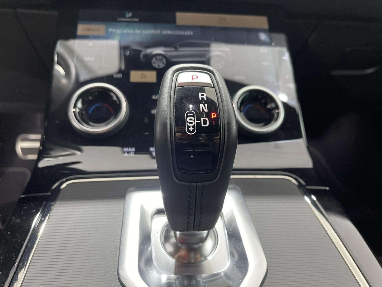 Land-Rover Range Rover Evoque 1.5 P300e R-Dynamic SE AUTO 4W - foto 23