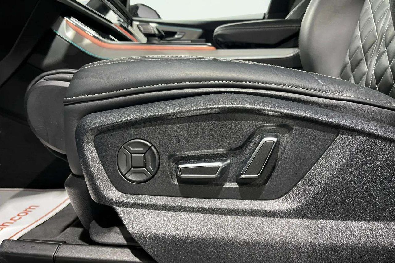 Audi Q8 60 TFSIe S Line 250kW quattro tiptronic - foto 13
