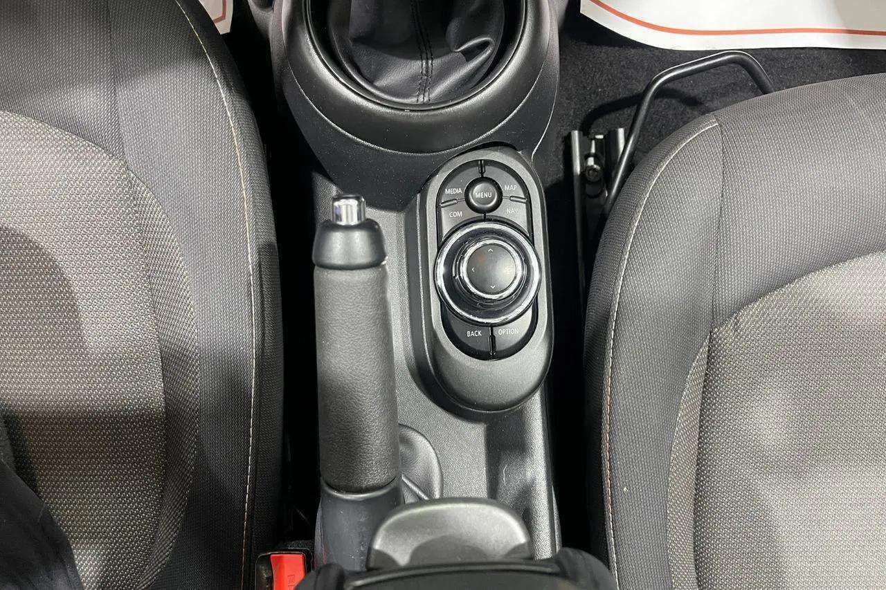 MINI Cooper Cabrio G0646 - foto 17