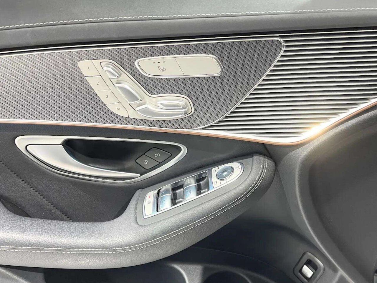 Mercedes EQC EQC 400 4MATIC - foto 19