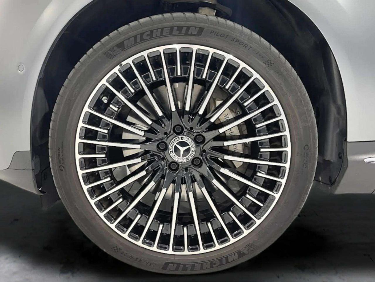 Mercedes EQC EQC 400 4MATIC - foto 8