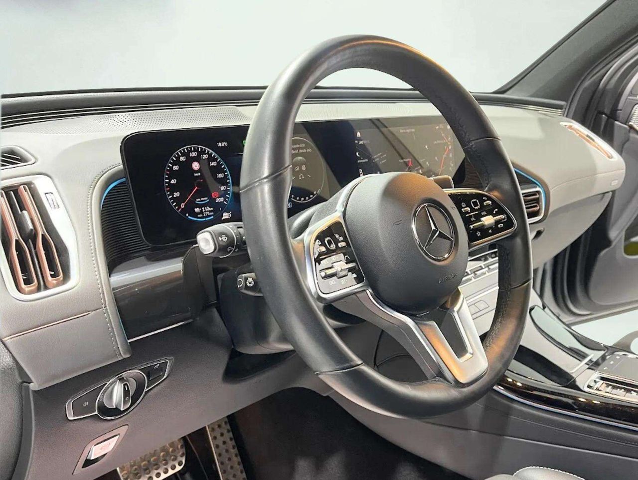 Mercedes EQC EQC 400 4MATIC - foto 18