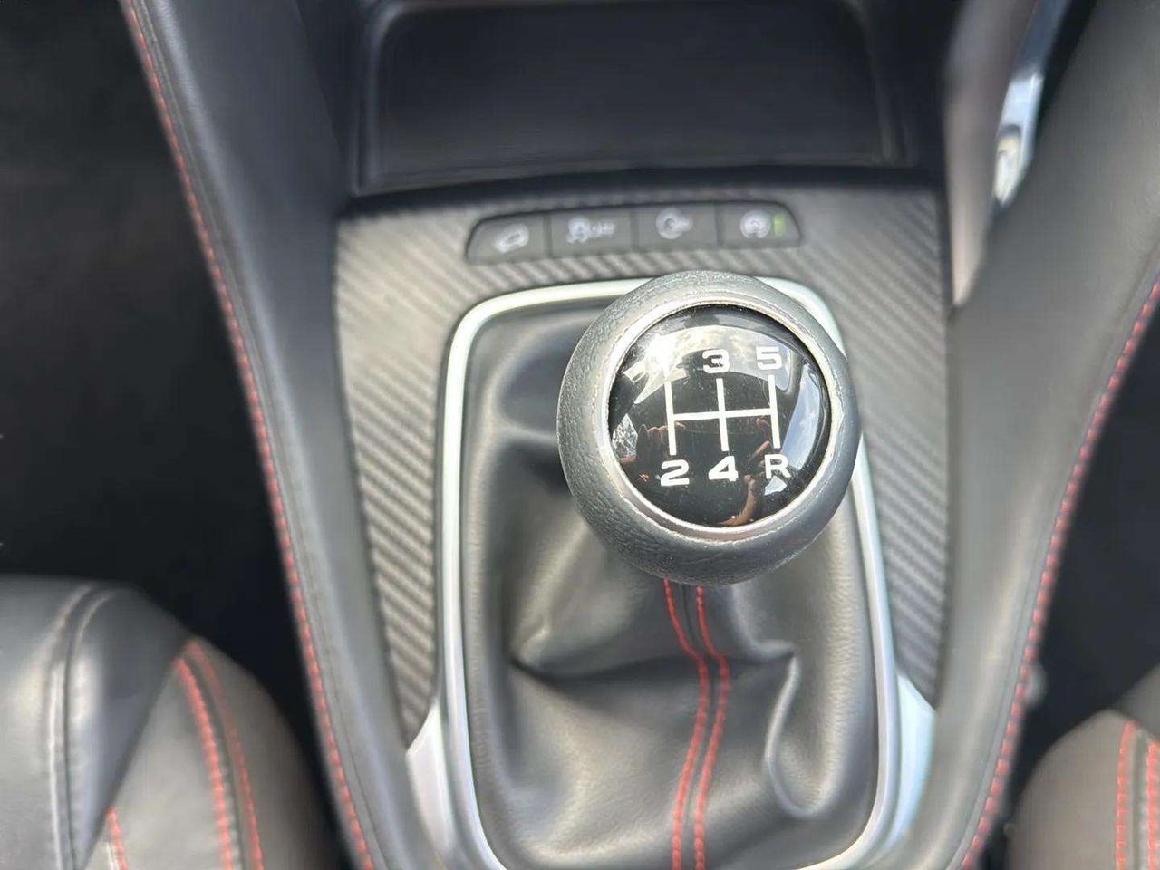 MG ZS 1.5 Luxury - foto 16