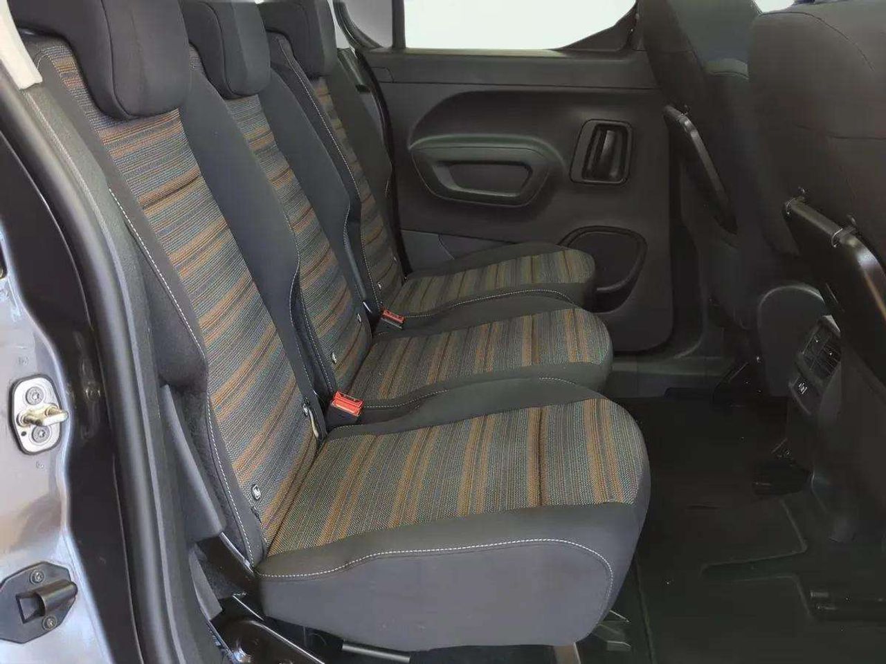 Opel Combo 1.5 TD 75kW (100CV) S/S Elegance L G5415 - foto 17