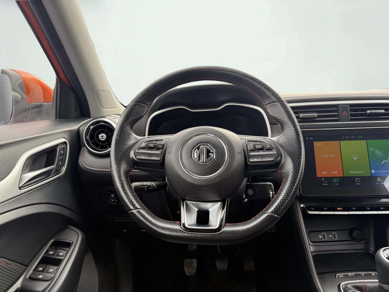 MG ZS 1.5 Luxury - foto 13