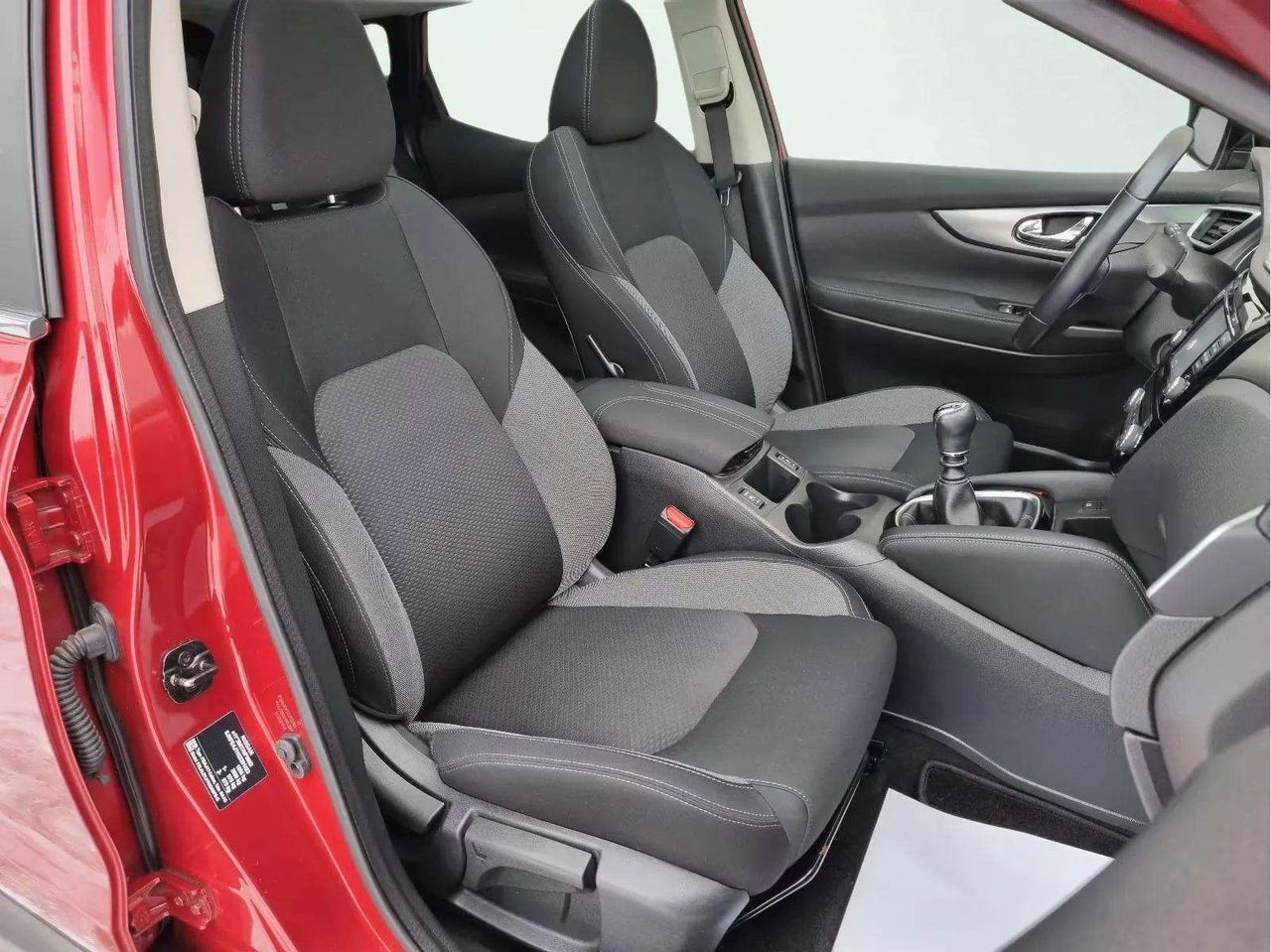 Nissan Qashqai DIG-T 103 kW (140 CV) E6D ACENTA - foto 10