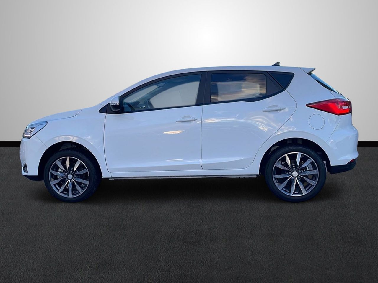 evo 3 2023 / foto grande (2)