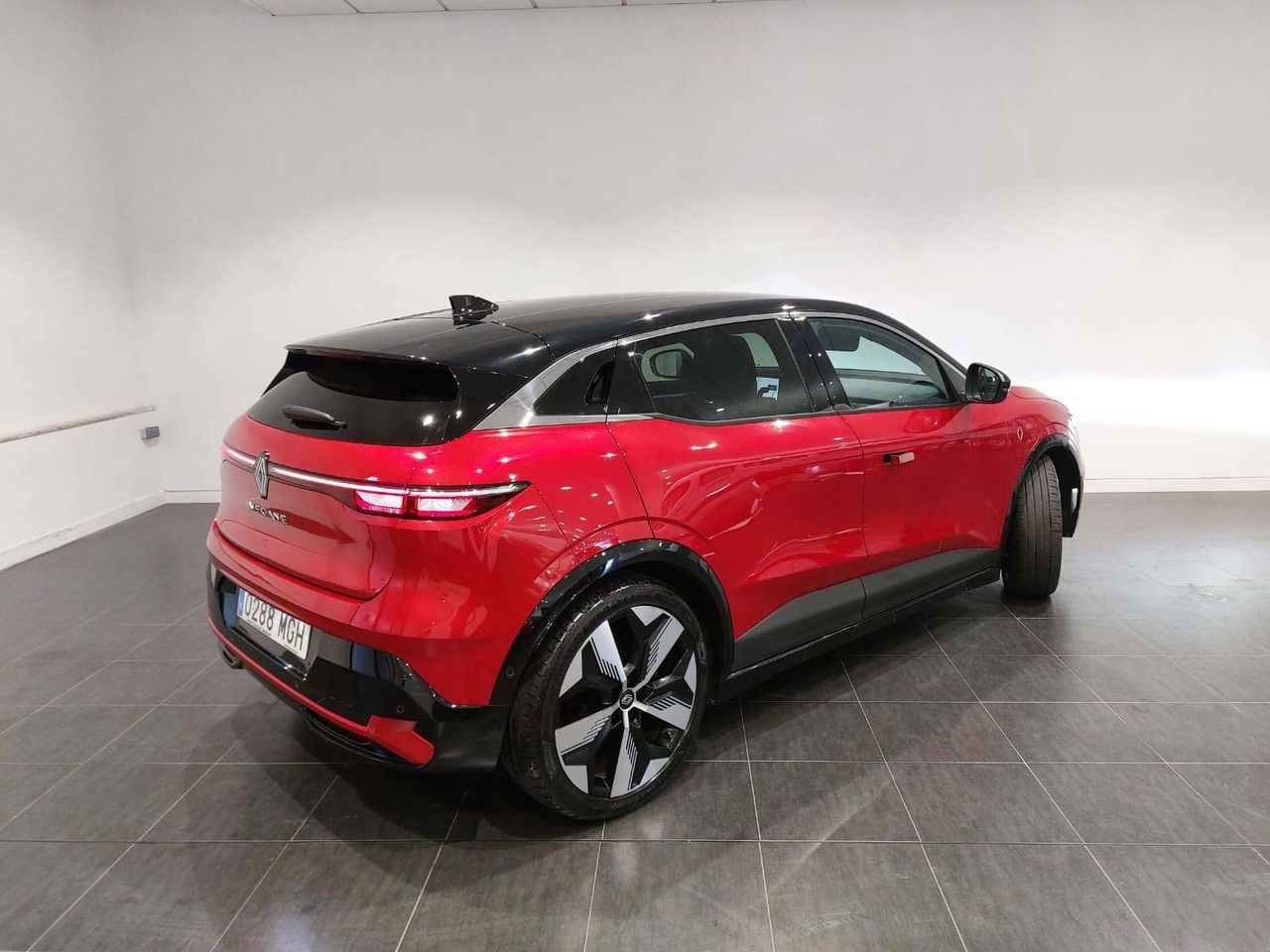 renault megane e-tech 2023 / foto grande (3)