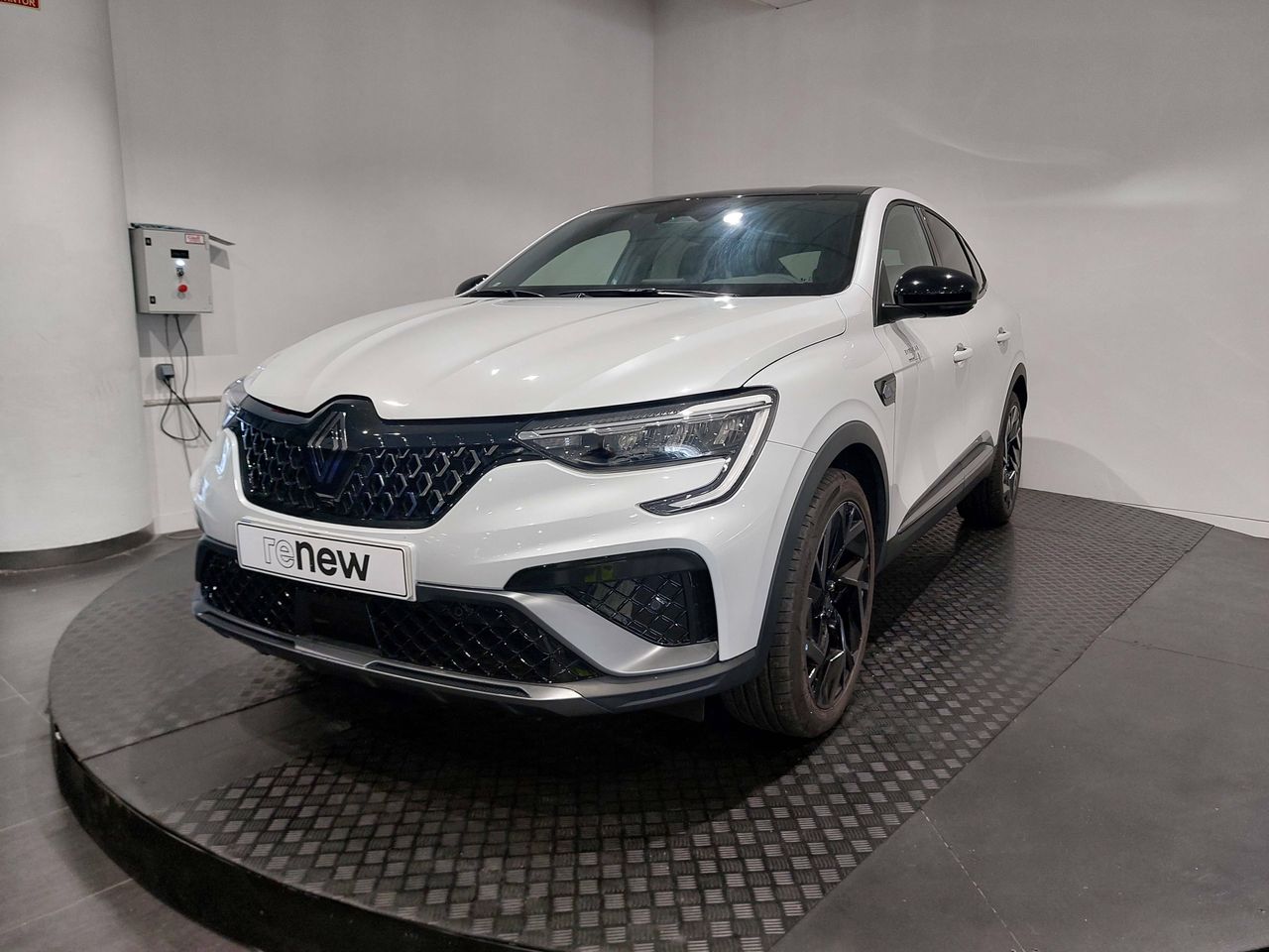 Mudanzas precios bajos barcelona  de segunda mano en Barcelona - renault arkana 2024 /