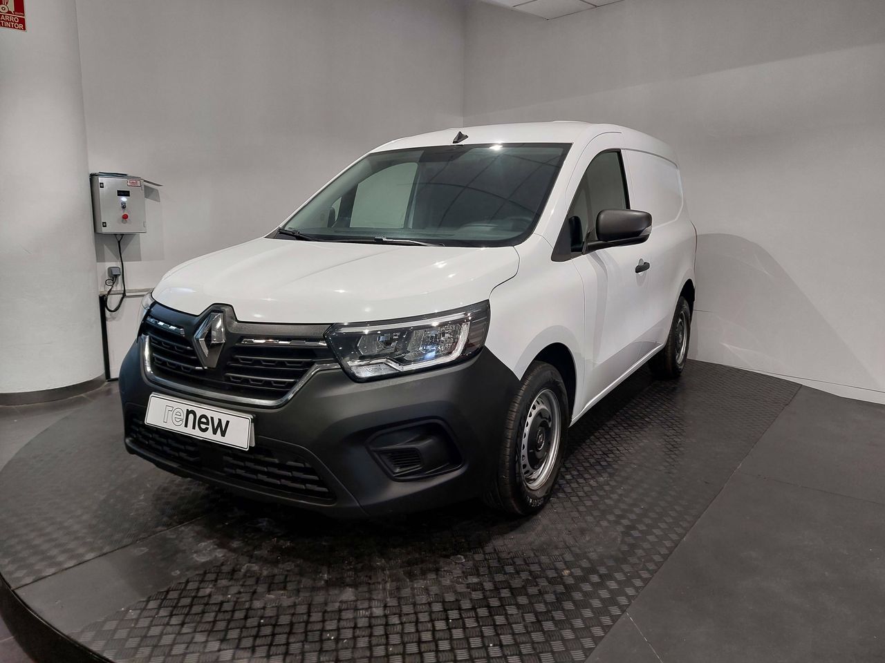 Renault kangoo con 12 meses de garantia  de segunda mano - renault kangoo 2023 /