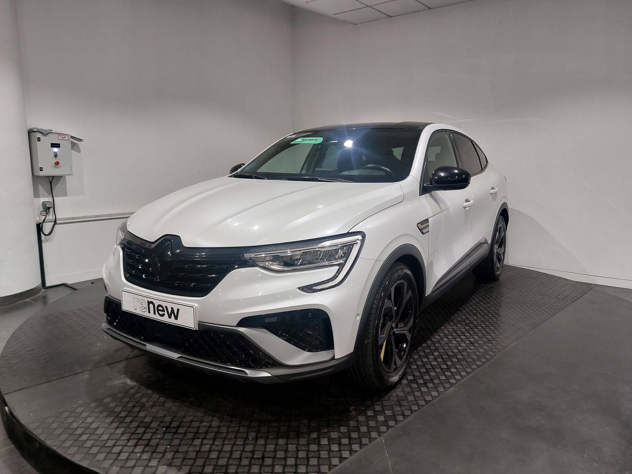 Mudanzas precios bajos barcelona  de segunda mano en Barcelona - renault arkana 2023 /