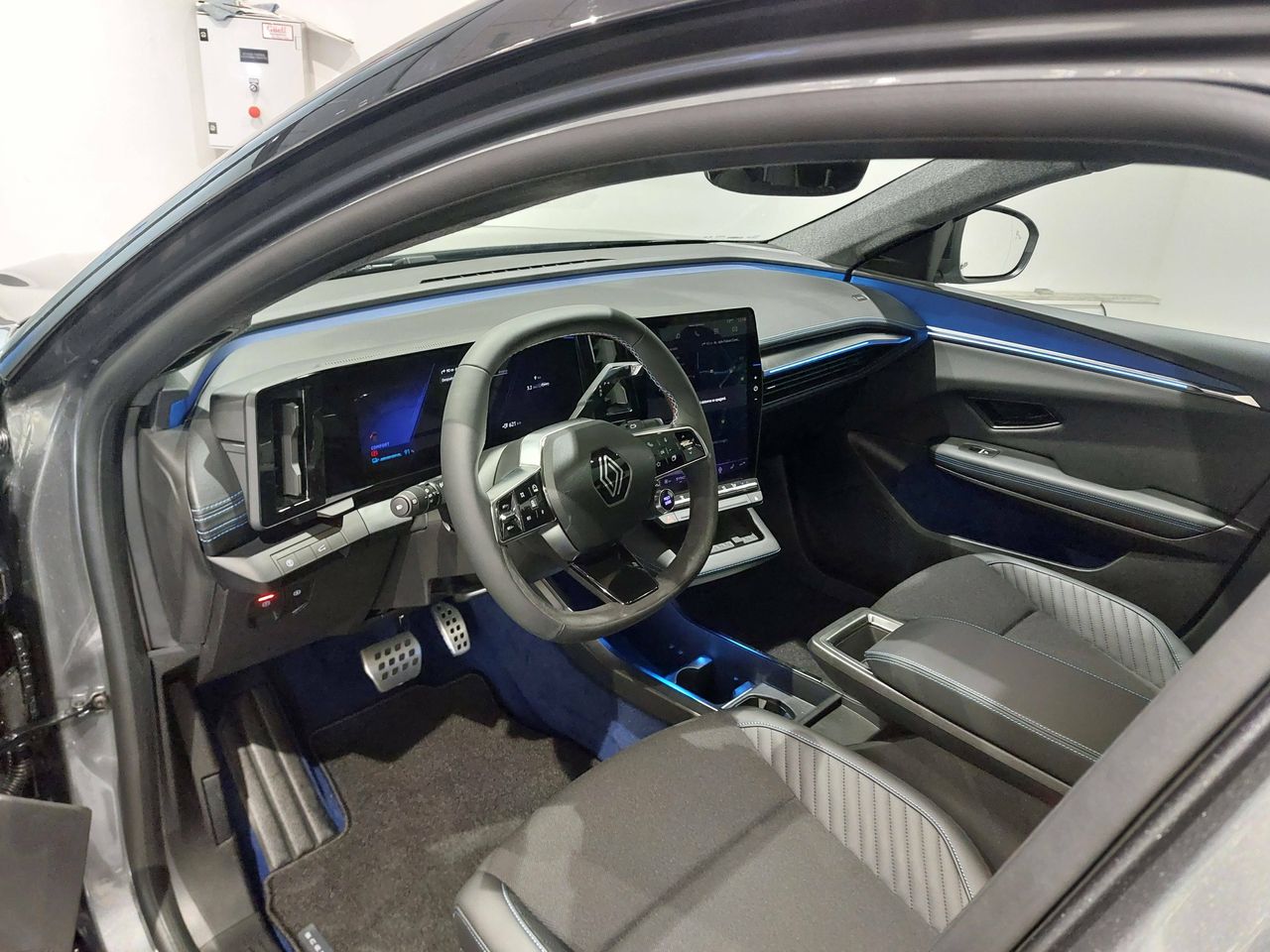 Renault Scénic E-Tech Esprit Alpine Gran Autonomía 160kW Esp - foto 15