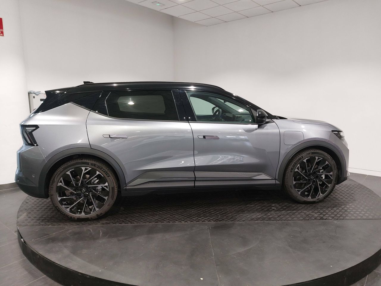 Renault Scénic E-Tech Esprit Alpine Gran Autonomía 160kW Esp - foto 9