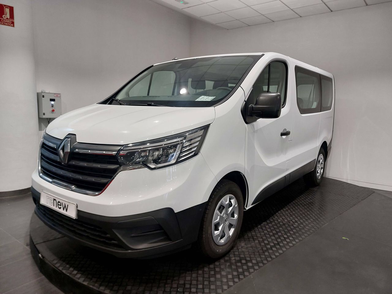 Dacia logan cambio manual  de segunda mano - renault trafic combi 2024 /