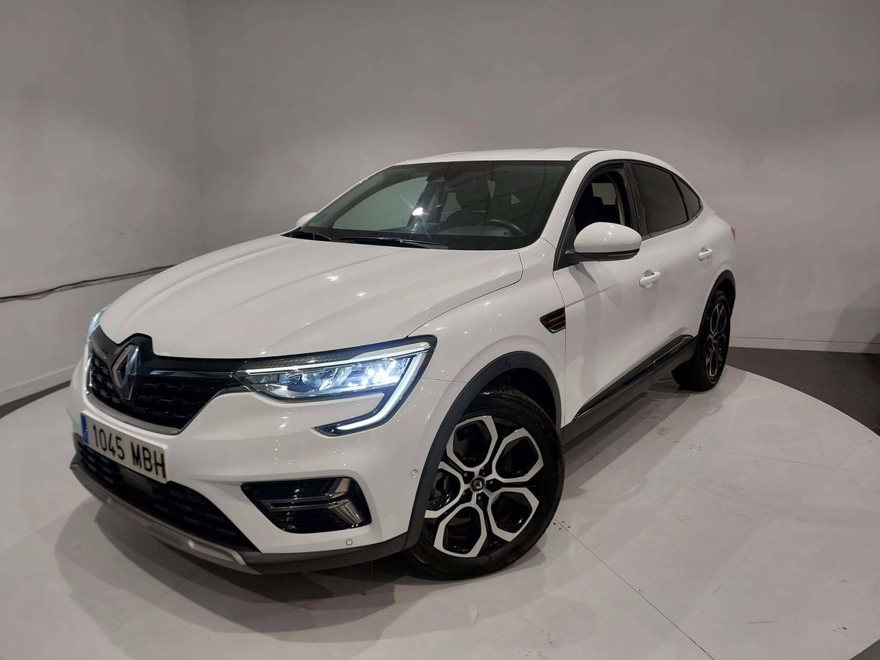 Mudanzas precios bajos barcelona  de segunda mano en Barcelona - renault arkana 2022 /