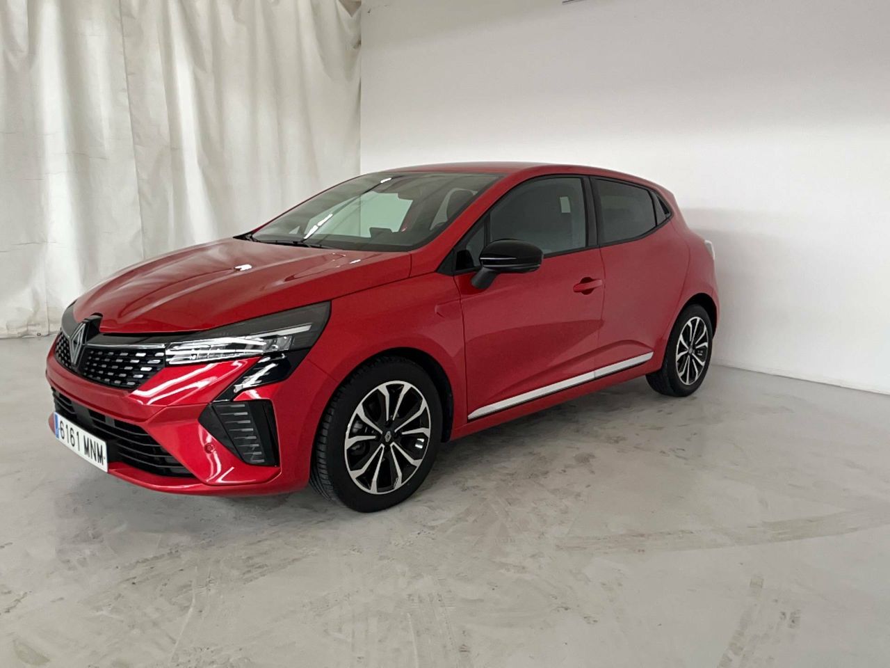 Foto renault clio 2024 /