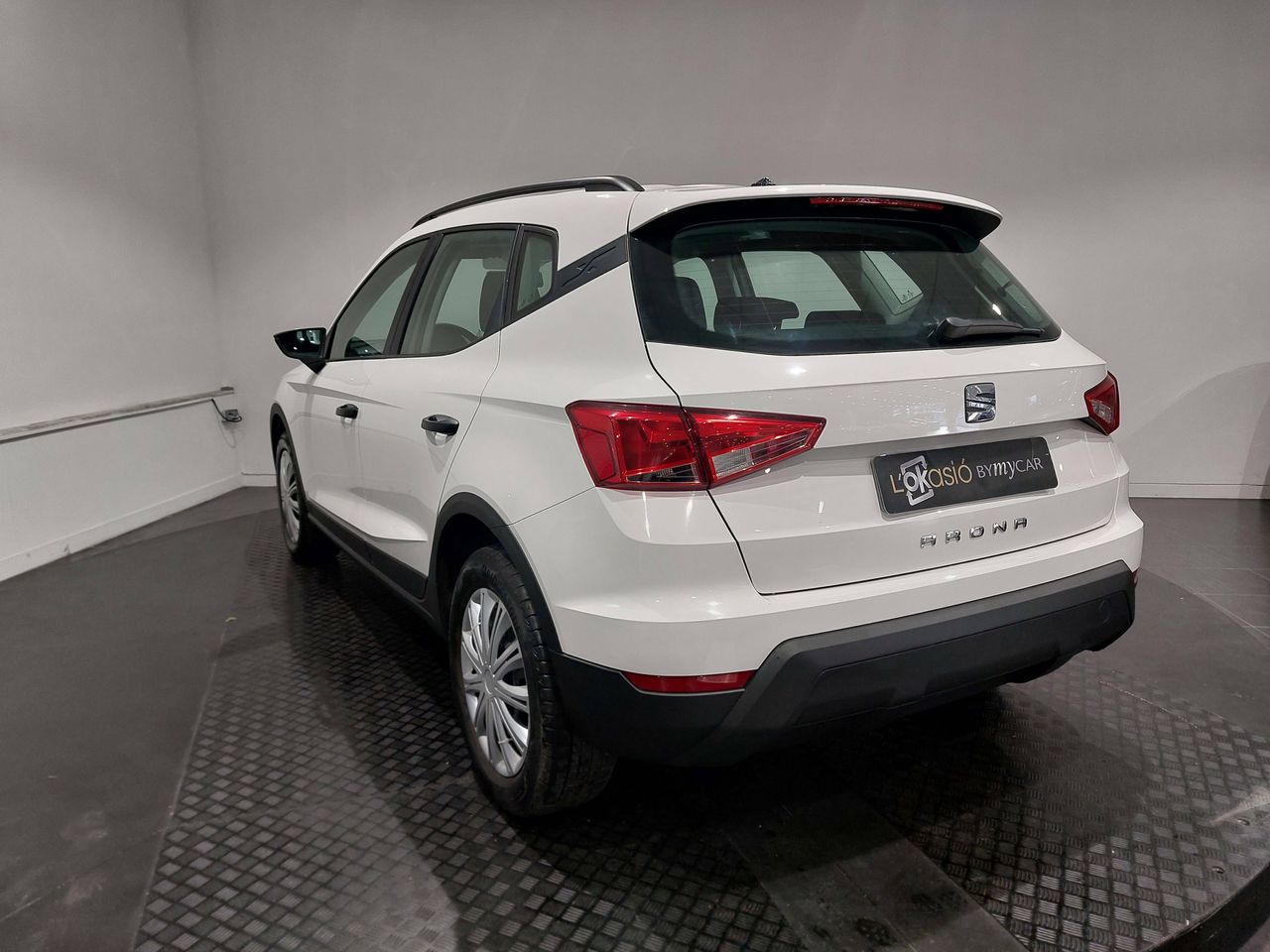 seat arona 2018 / foto grande (2)