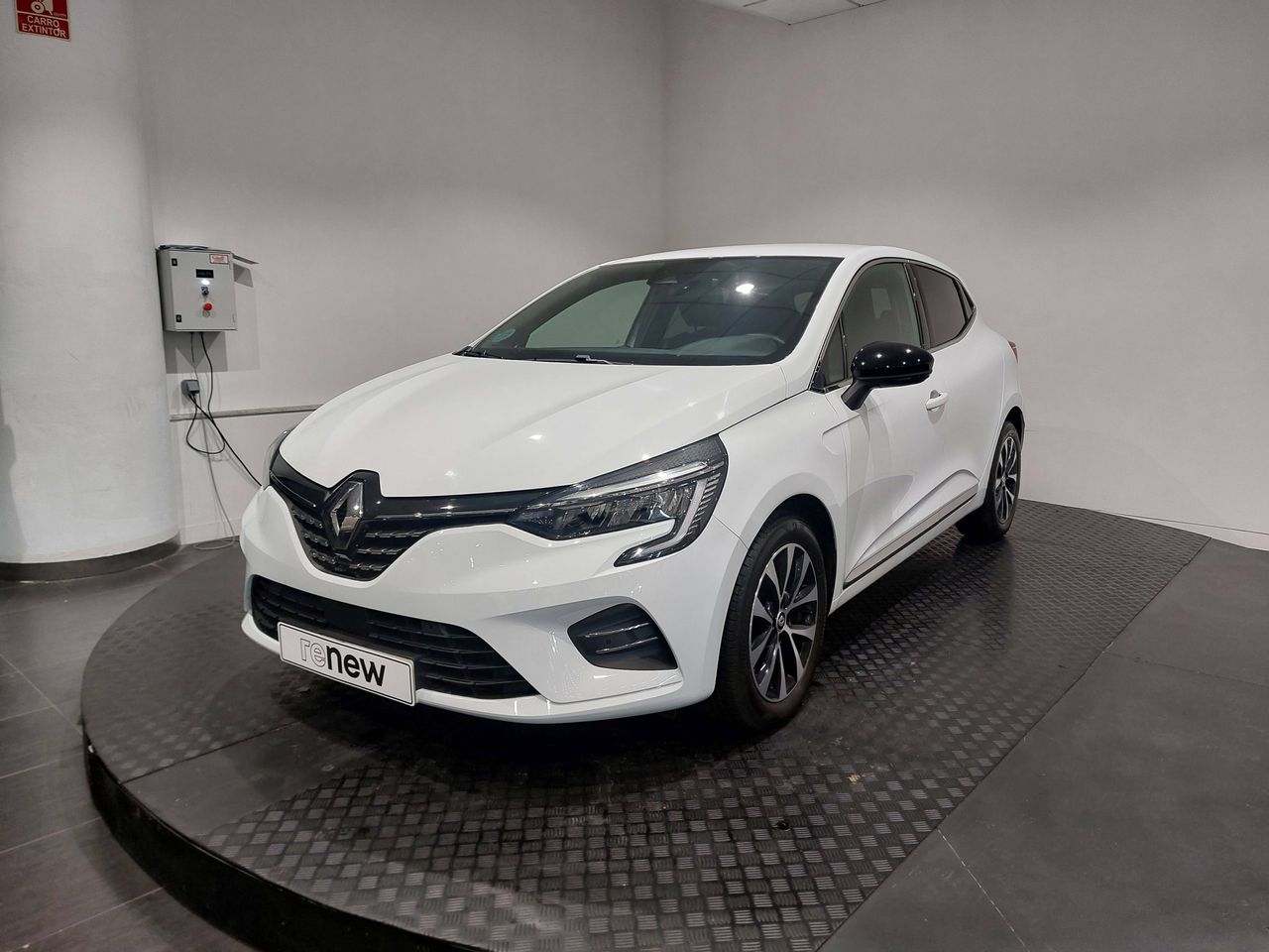 Foto renault clio 2023 /