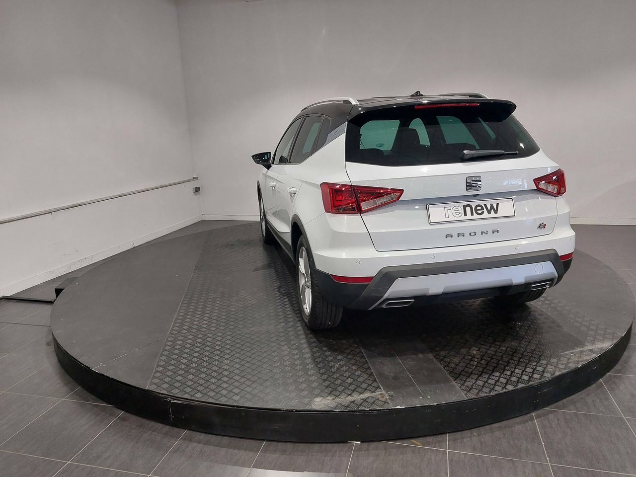 seat arona 2019 / foto grande (3)