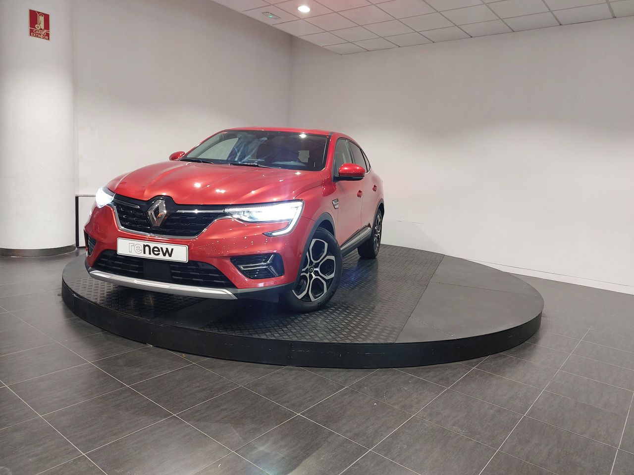 renault arkana 2021 /