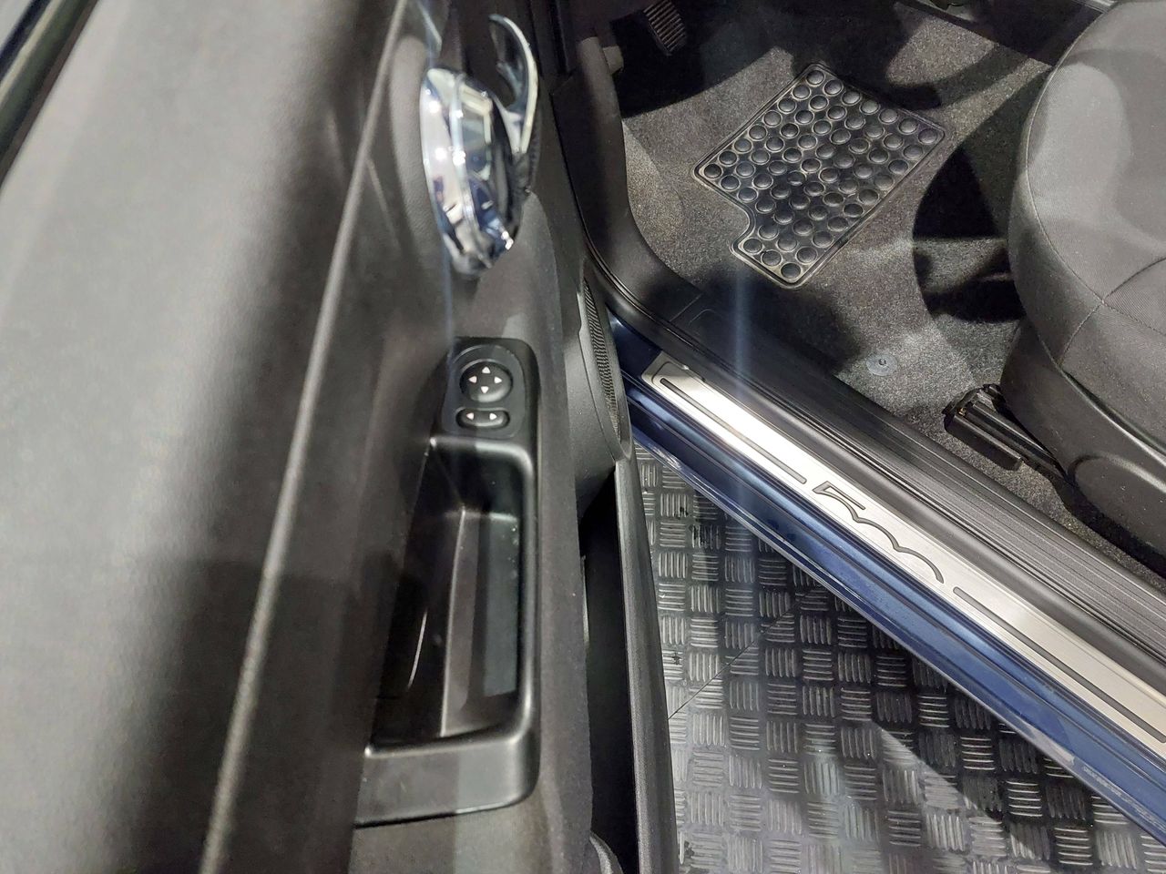 Fiat 500 1.0 Hybrid Monotrim 52kW Monotrim - foto 9