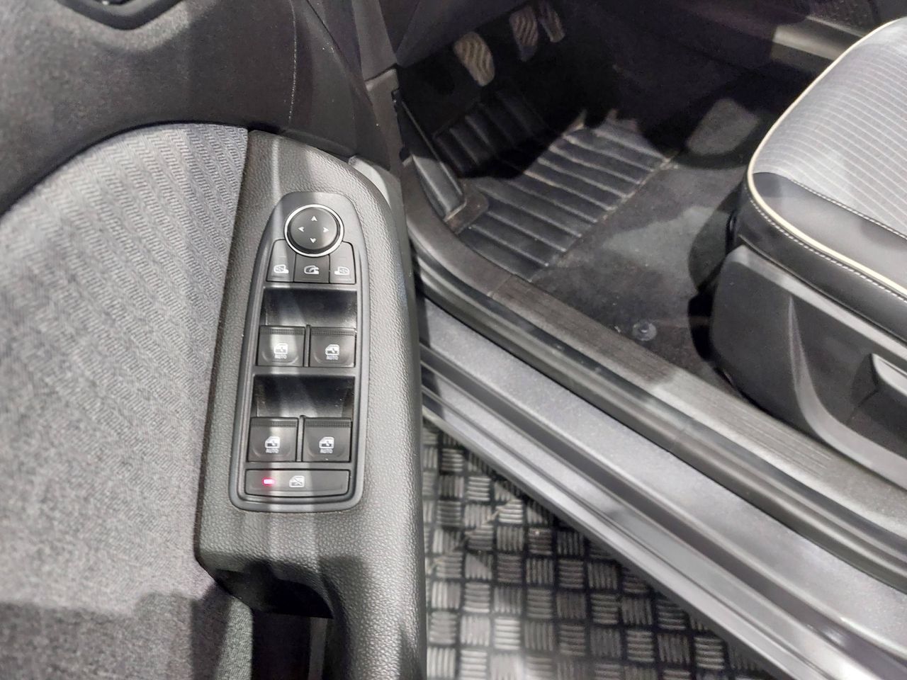 Renault Clio TCe Techno 67kW Techno - foto 9