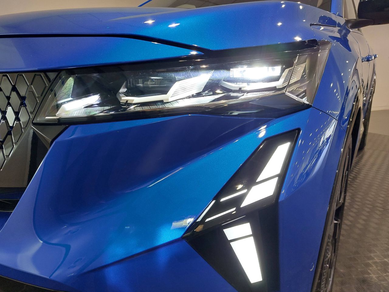 Renault Rafale Rafale E-Tech Esprit Alpine 4x4 221kW Esprit  - foto 7