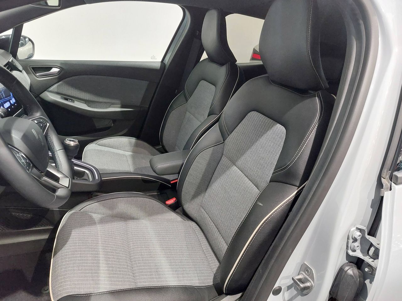 Renault Clio Clio TCe GLP Techno 74kW Techno - foto 16