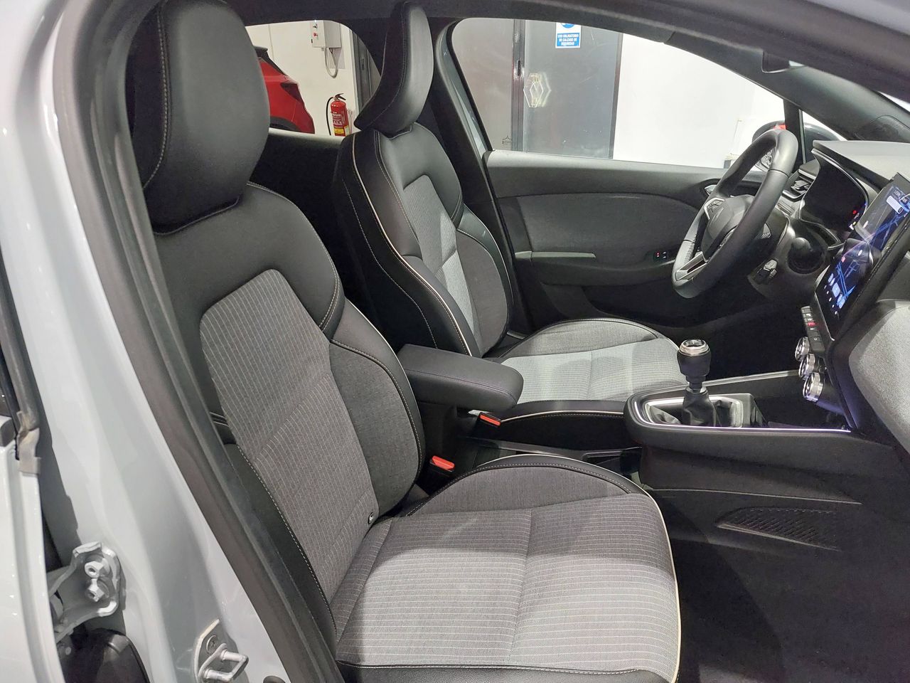 Renault Clio Clio TCe GLP Techno 74kW Techno - foto 18