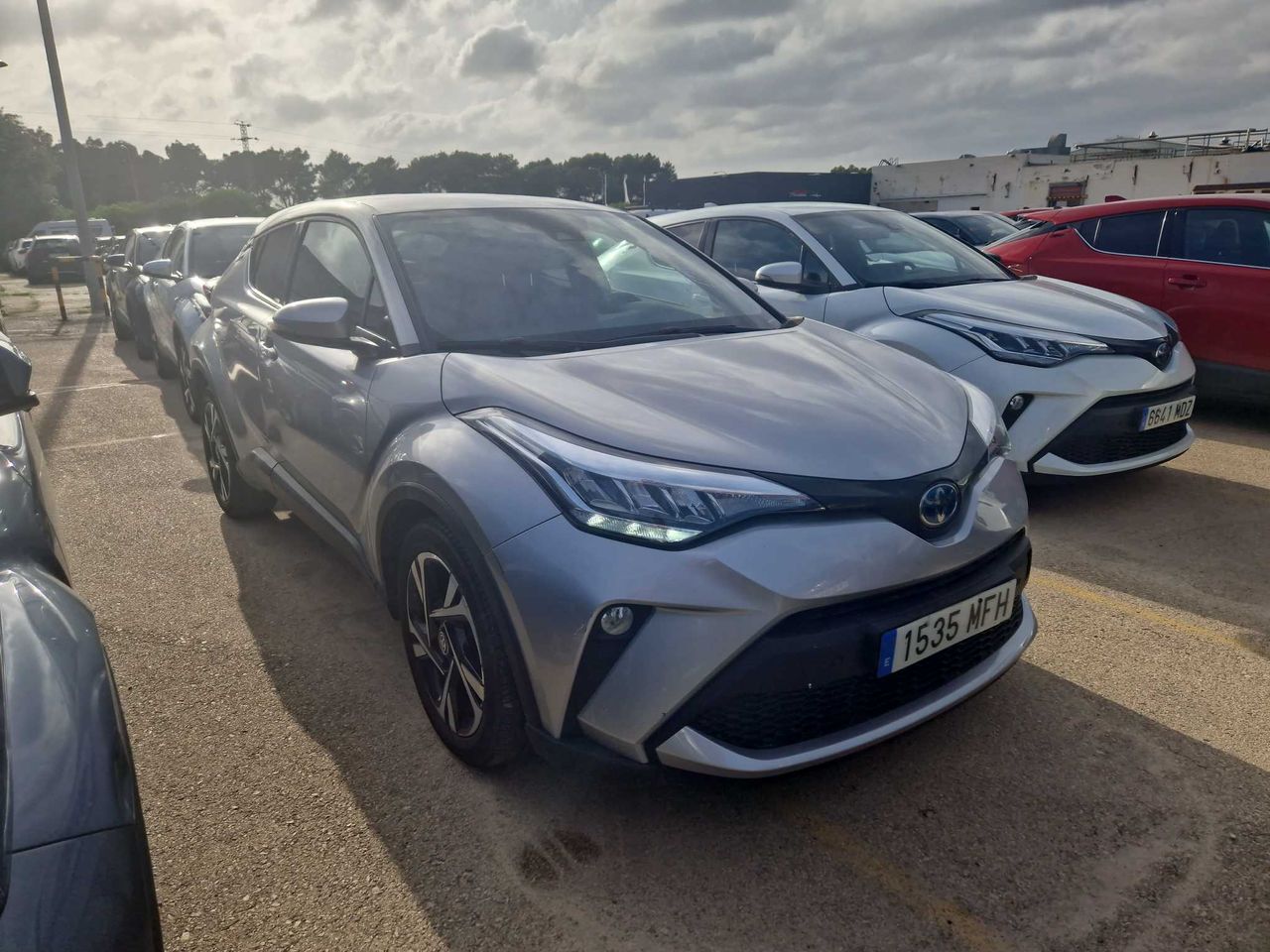 toyota c-hr 2023 / foto grande (2)